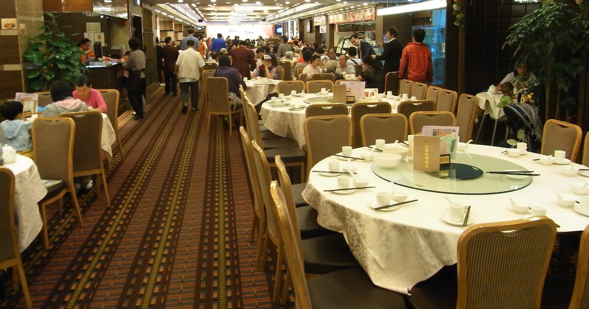 Picture of round tables in a restaurant